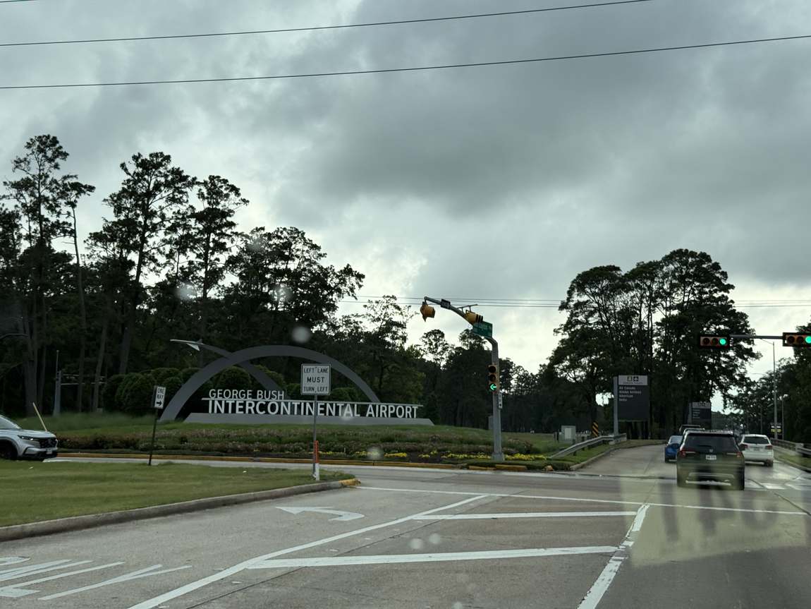IAH Bush Intercontinental Airport entrance sign — Houston Limo Chauffeur