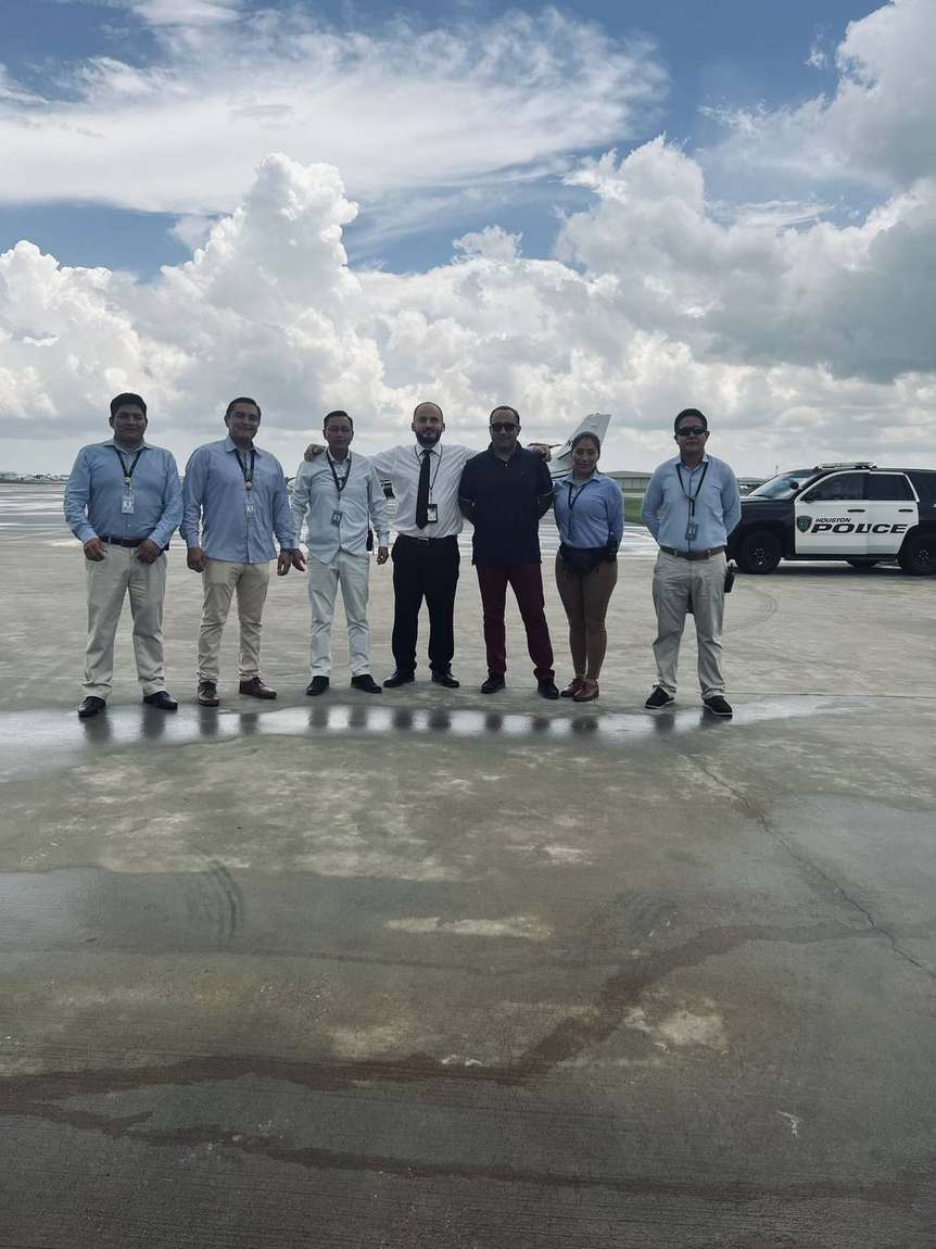 Team tarmac — Houston Limo Chauffeur